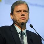 PT mira Tarcísio de Freitas como principal adversário